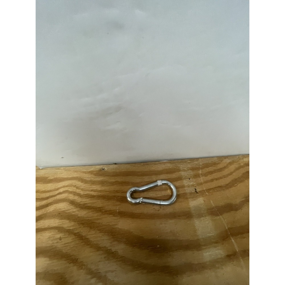 4 Inch Carabiner. GREAT CONDITION